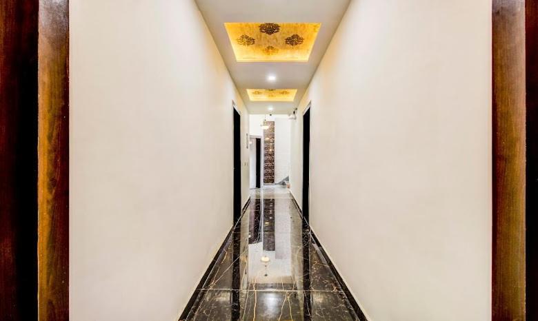 Hotel Golden Door Mathura Exterior photo